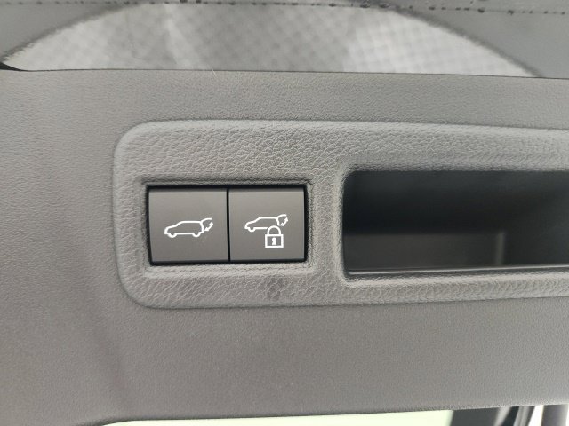 New 2026 Toyota C-HR AWD/4WD image 31