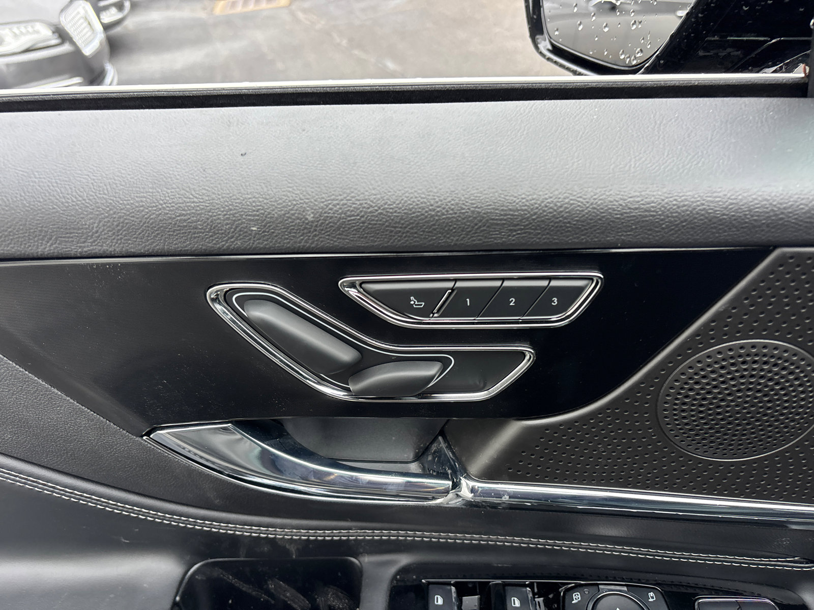 New 2026 Lincoln Corsair Premiere AWD/4WD image 12