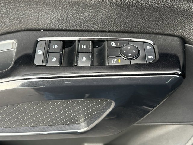 Used 2022 Nissan Pathfinder SV image 20