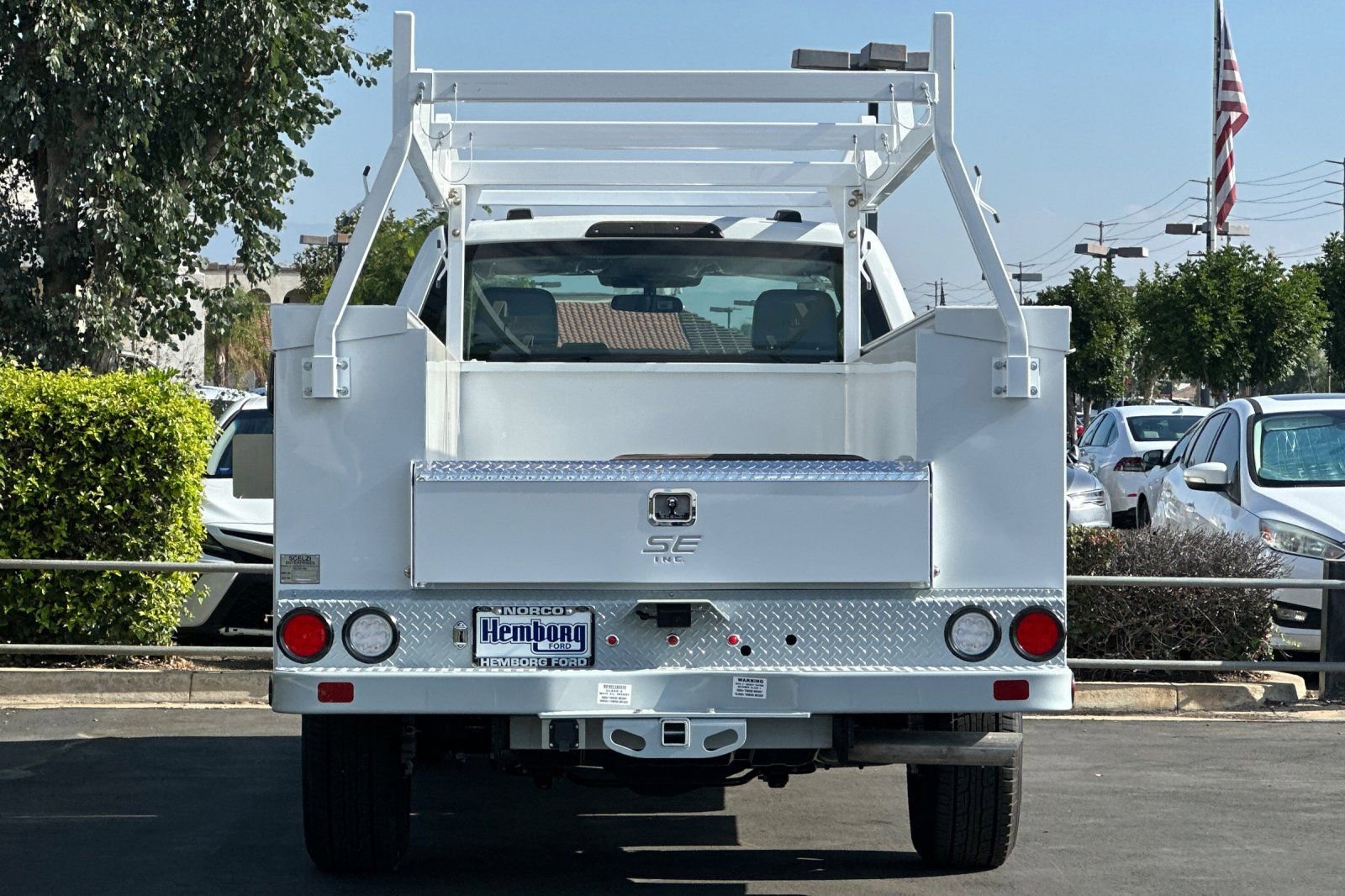 New 2025 Ford F350 XL w/ XL Chrome Package image 5