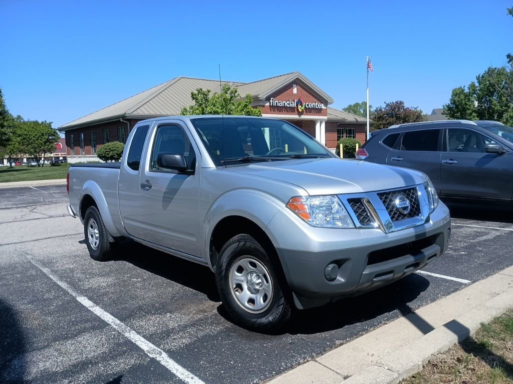 Used 2019 Nissan Frontier S RWD image 7