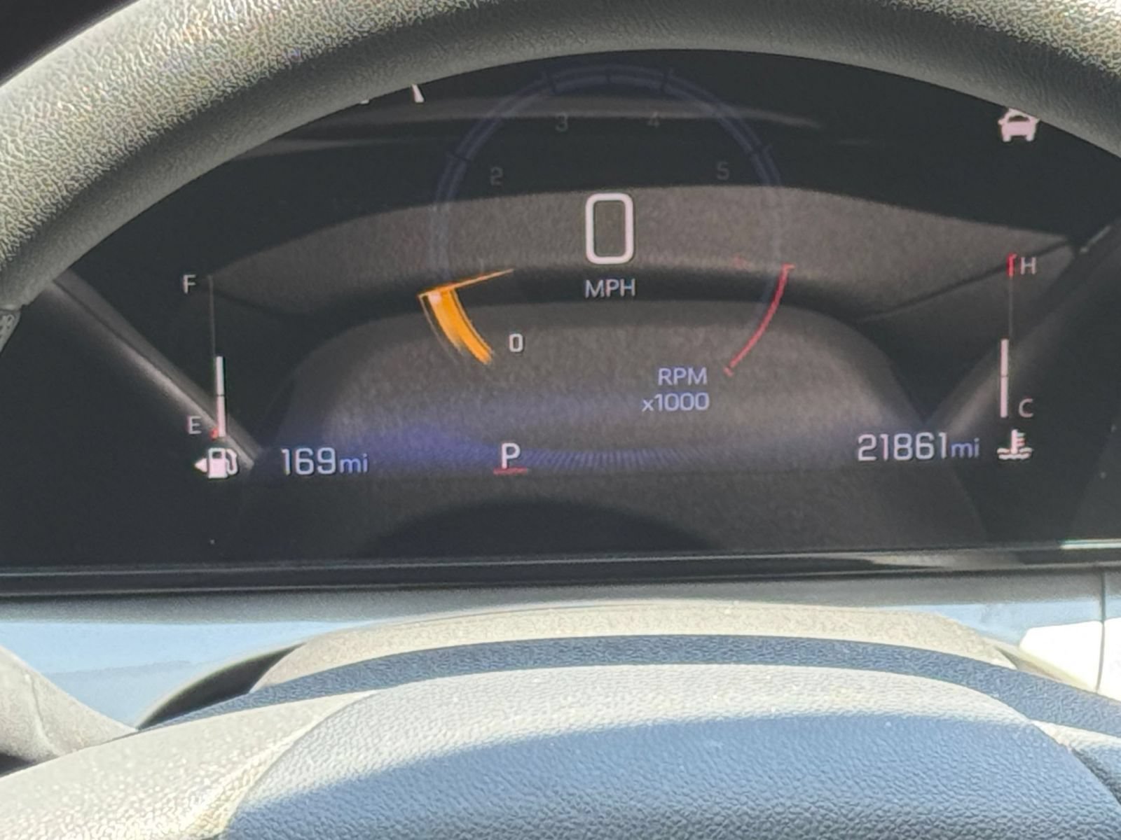 Used 2025 Chevrolet Trax LT FWD image 40