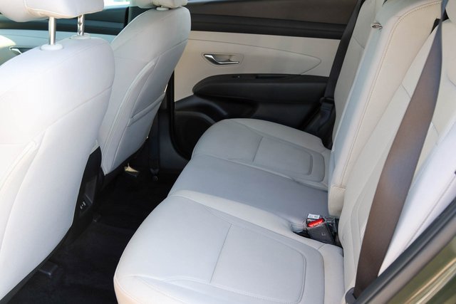 Used 2025 Hyundai Tucson SEL image 14