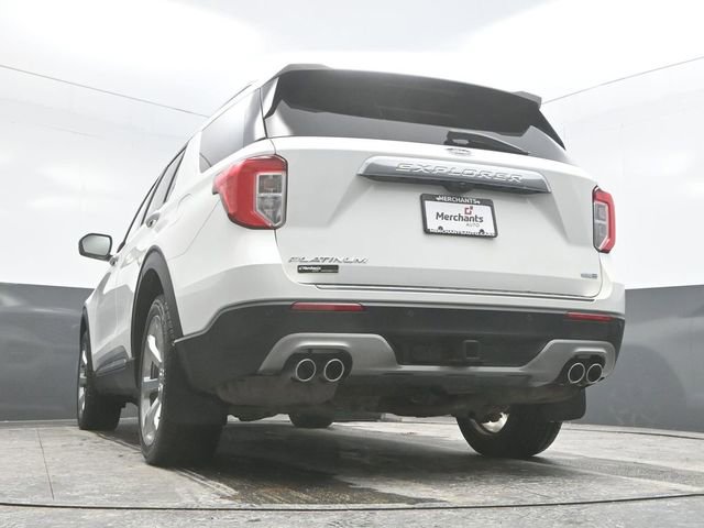 Used 2020 Ford Explorer Platinum w/ Premium Technology Package image 32