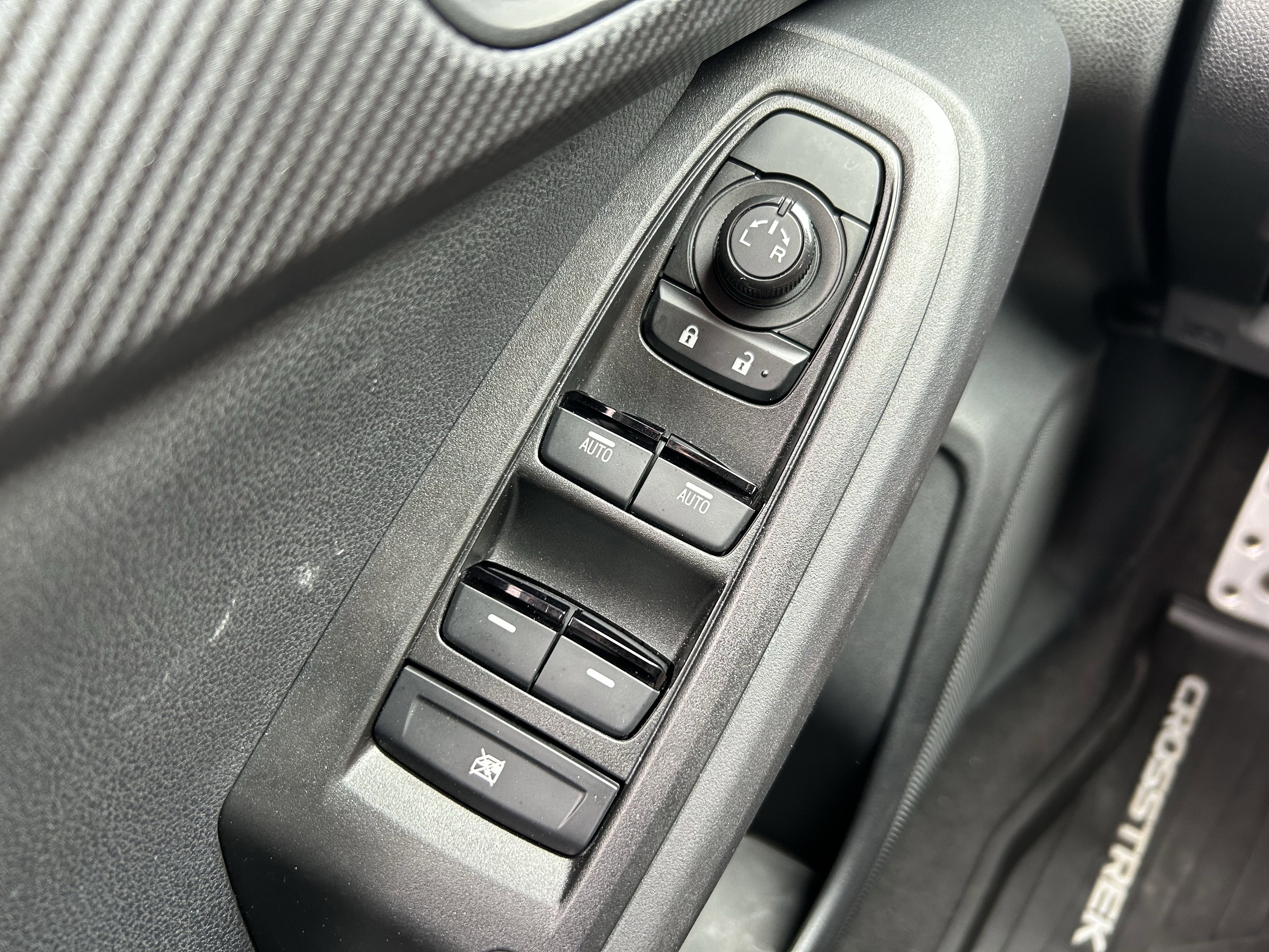 Certified 2025 Subaru Crosstrek 2.5i Sport image 19