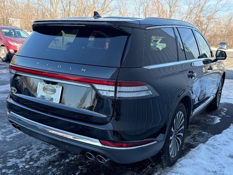 Used 2023 Lincoln Aviator Reserve w/ Class IV Trailer Tow Package image 6