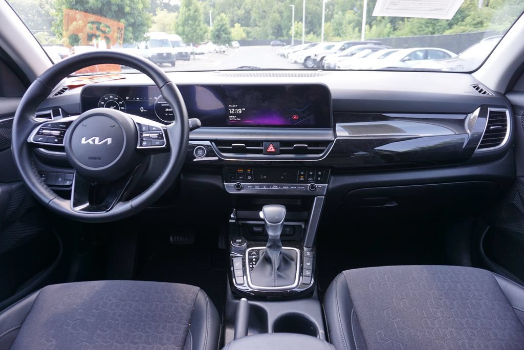 Used 2024 Kia Seltos S AWD/4WD image 24