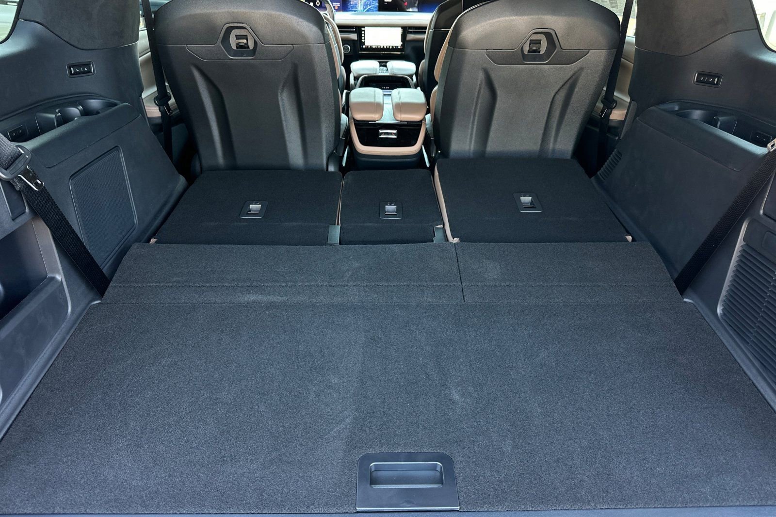 New 2026 Lincoln Navigator Black Label AWD/4WD image 16