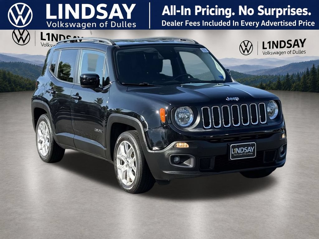 Used 2016 Jeep Renegade Latitude w/ Cold Weather Group FWD image 1