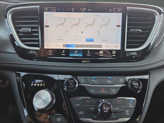 New 2026 Chrysler Pacifica Select w/ S Appearance Package FWD image 18