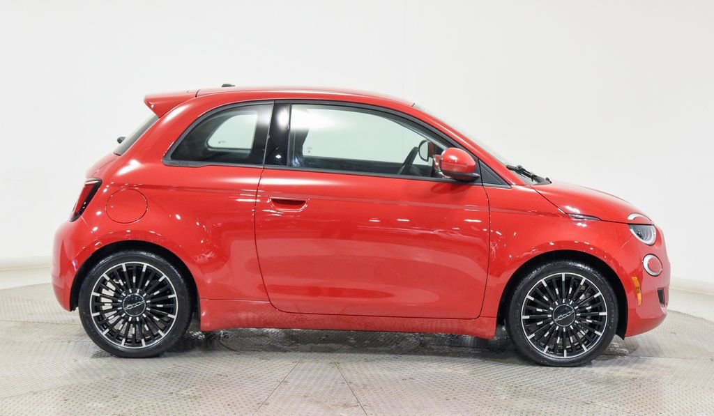Used 2024 FIAT 500 e (RED) image 14
