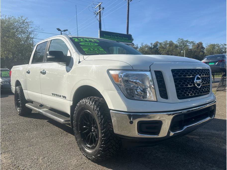 Used 2019 Nissan Titan SV w/ SV Convenience Package