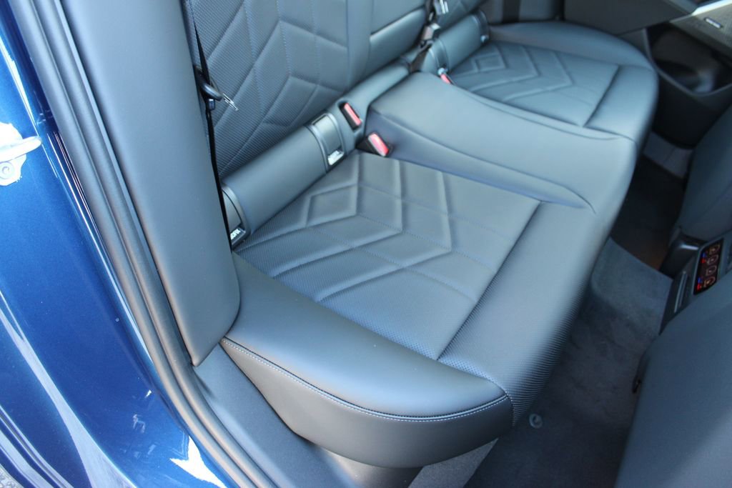 New 2026 BMW 530i xDrive image 28