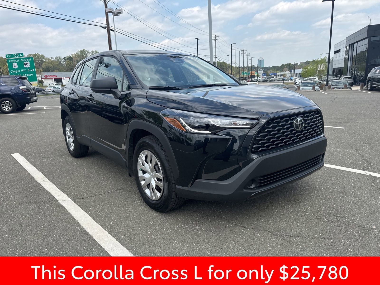 Used 2025 Toyota Corolla Cross L image 3