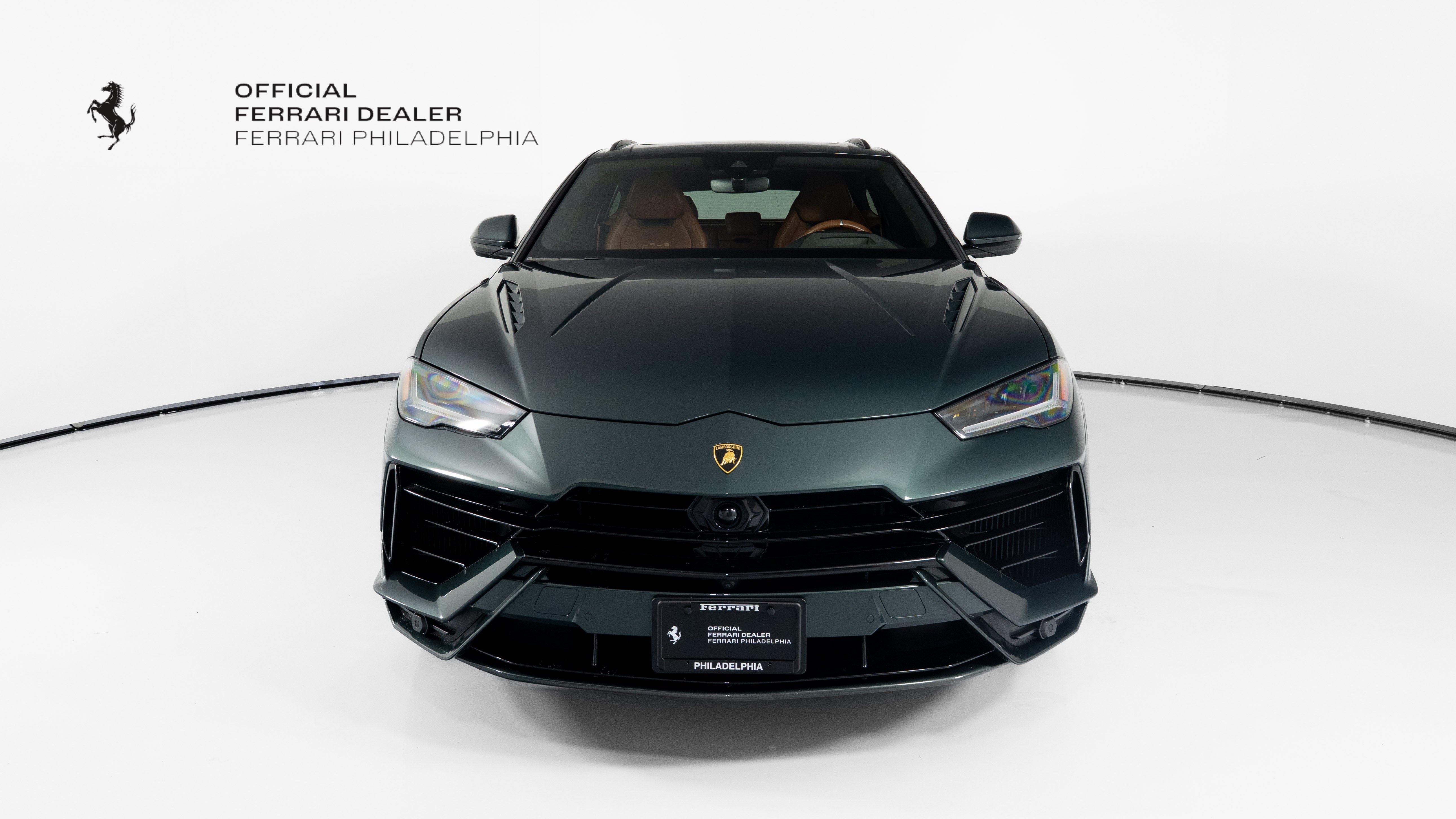 Used 2024 Lamborghini Urus S AWD/4WD image 2
