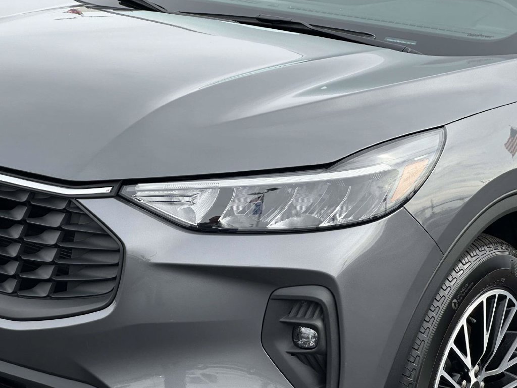 Certified 2023 Ford Escape SE FWD image 7
