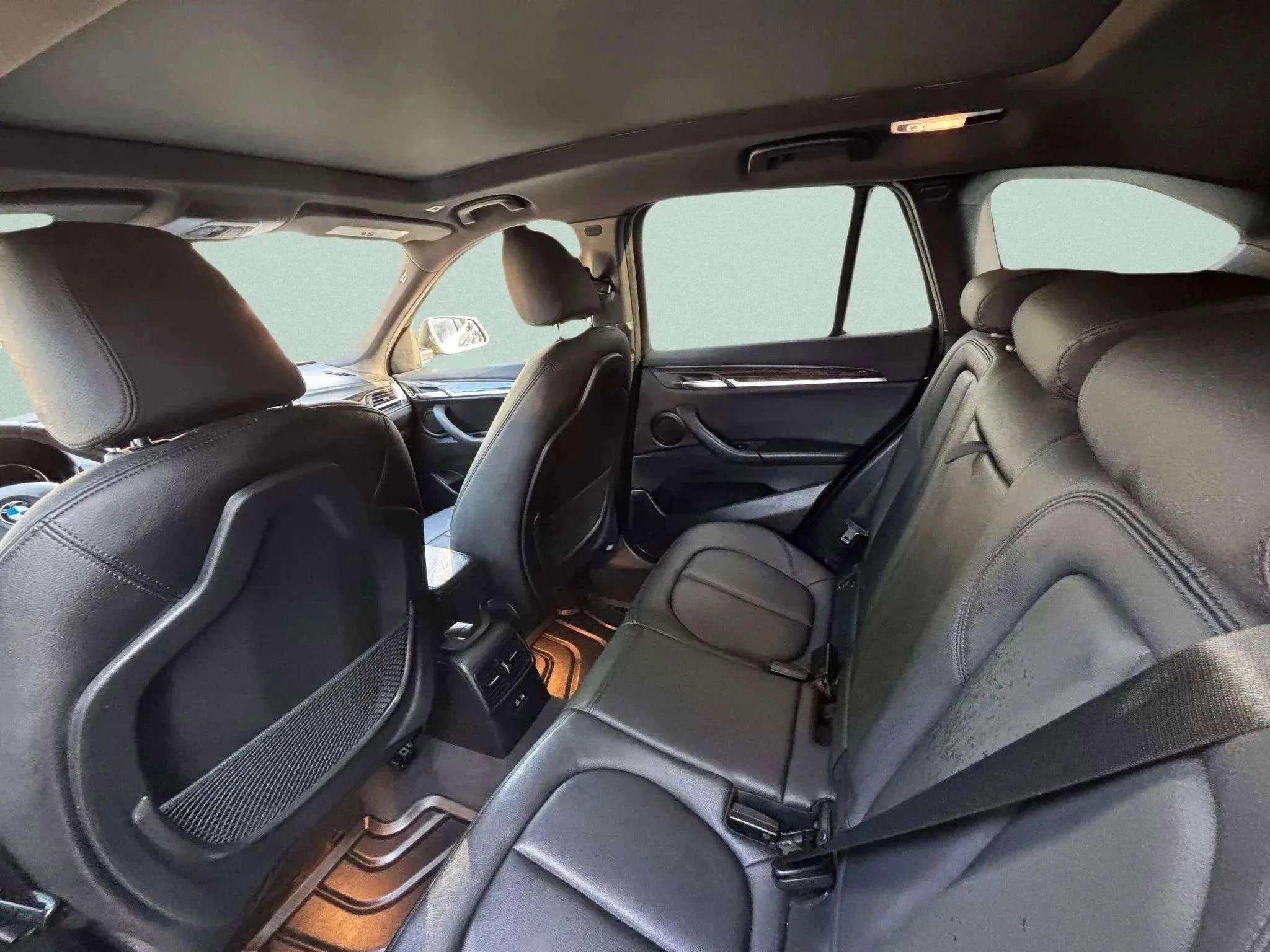 Used 2021 BMW X1 xDrive28i w/ Convenience Package image 17