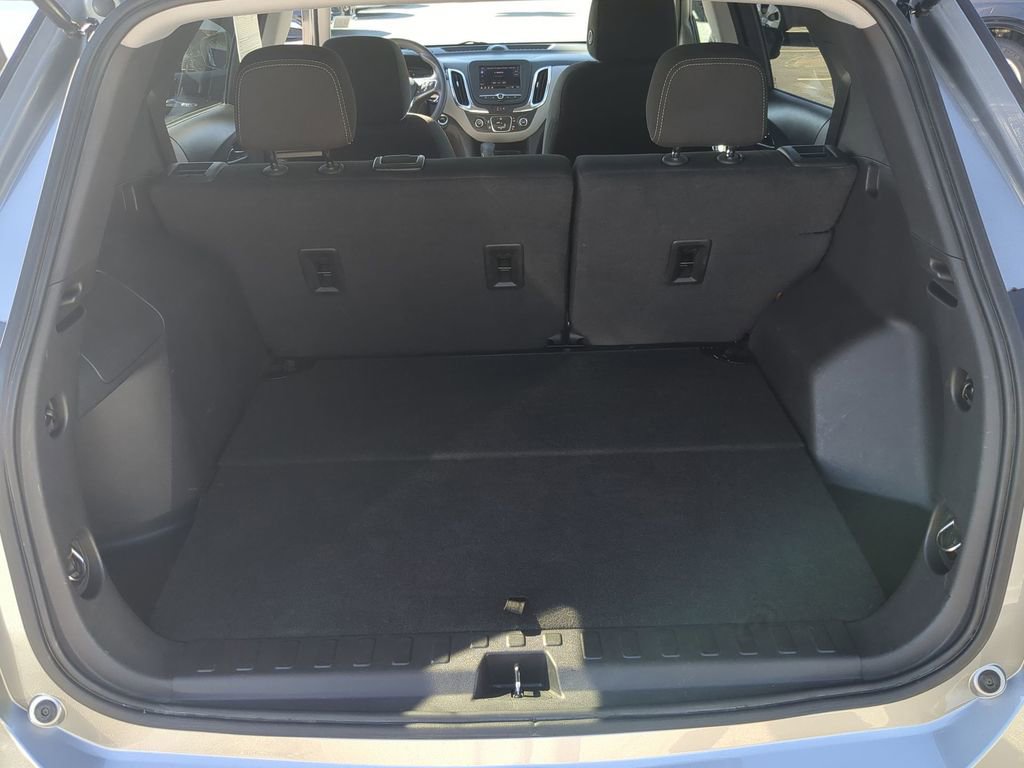 Used 2023 Chevrolet Equinox LS image 24