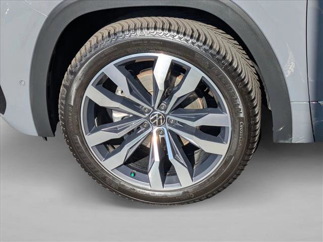 Used 2021 Volkswagen Atlas Cross Sport SEL Premium R-Line image 10