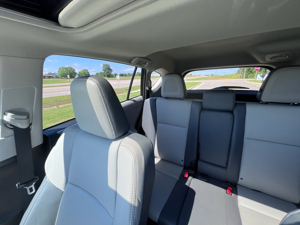 Used 2013 Toyota RAV4 Limited FWD image 27