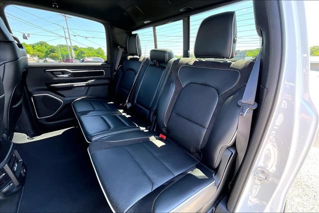 Used 2023 RAM 1500 Laramie AWD/4WD image 19