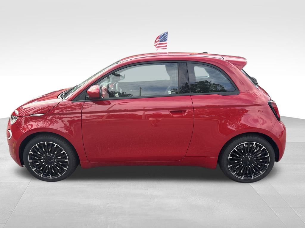 New 2024 FIAT 500 e (RED) image 3