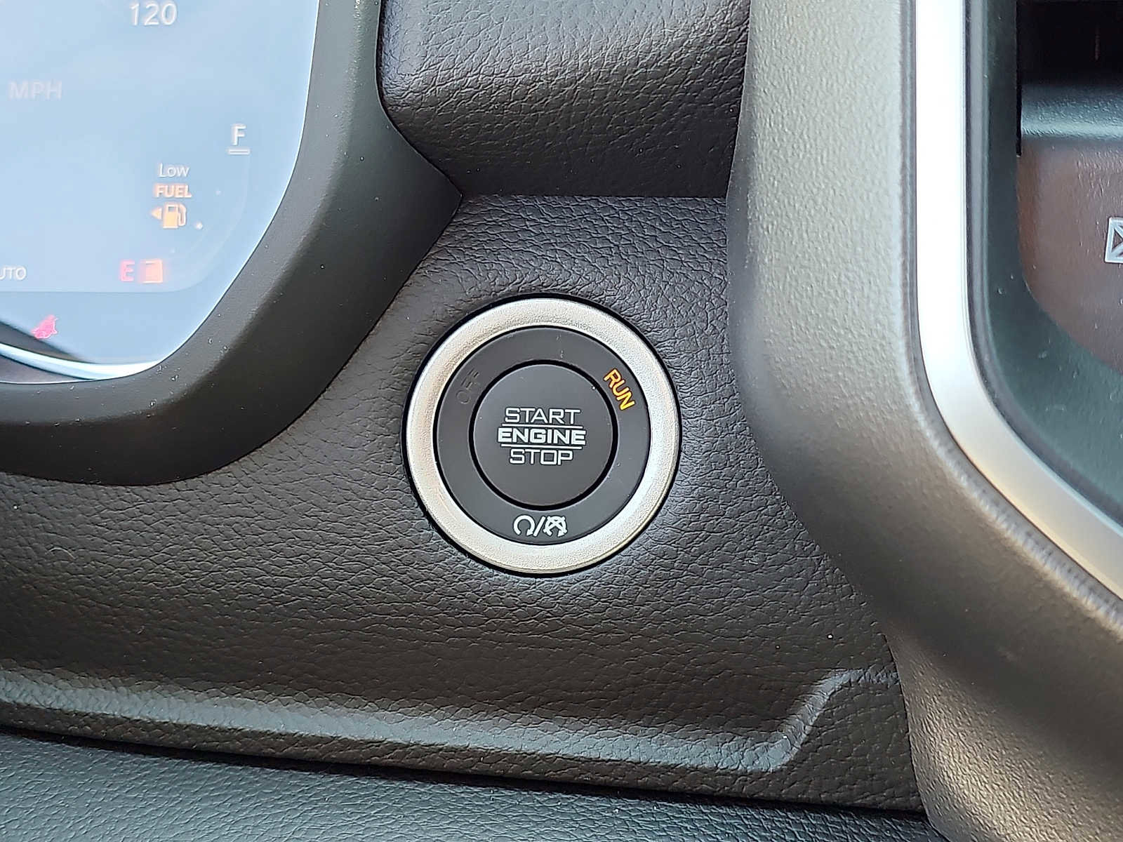 New 2026 RAM 1500 Big Horn AWD/4WD image 17
