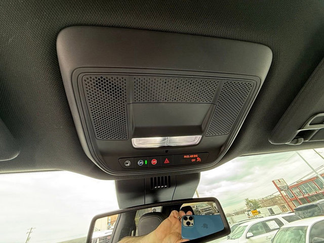 Used 2025 Chevrolet Silverado EV LT image 29