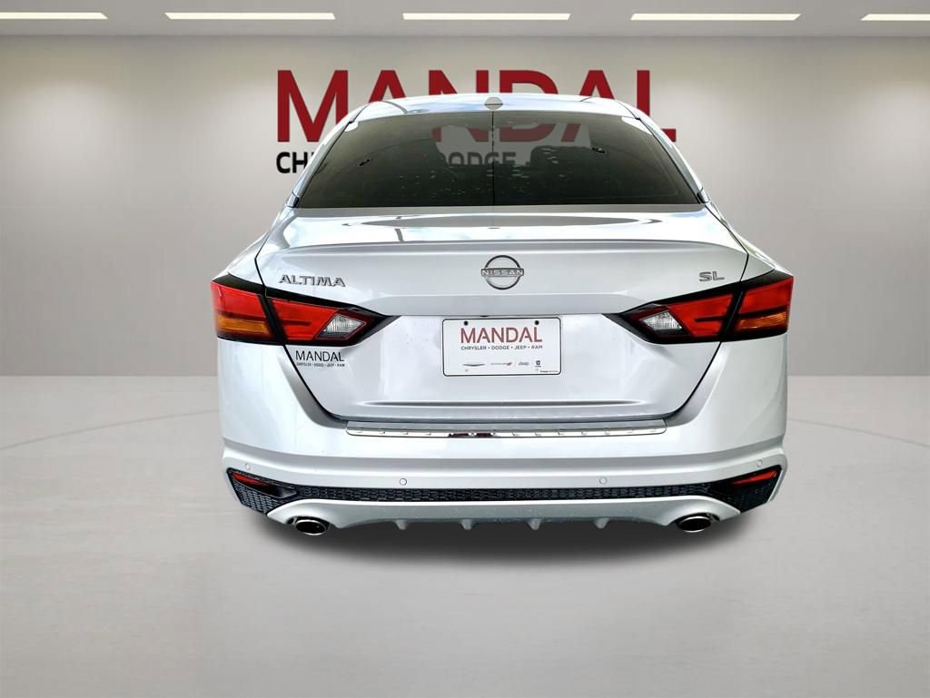 Used 2023 Nissan Altima 2.5 SL FWD image 8