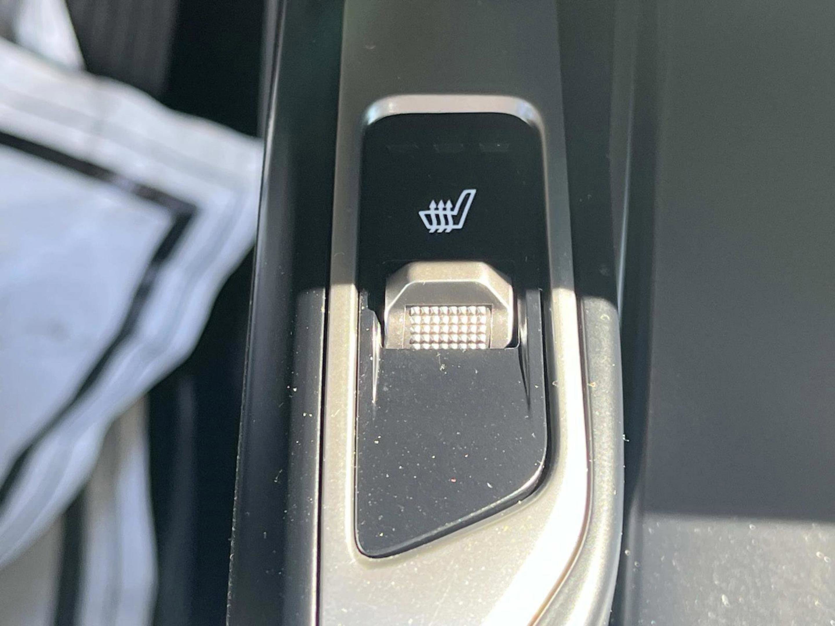 Used 2023 Kia Sorento S w/ Panoramic Sunroof Package AWD/4WD image 38