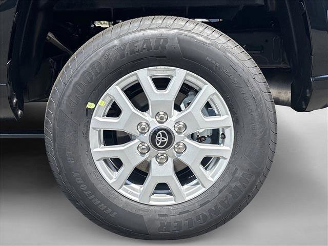 Certified 2025 Toyota Tacoma SR5 image 10