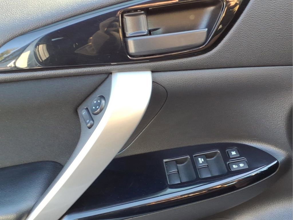 Used 2024 Mitsubishi Eclipse Cross LE image 20