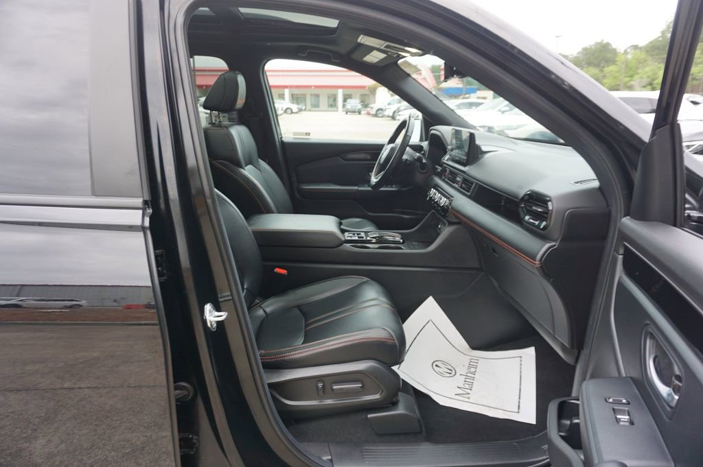 Used 2024 Honda Pilot TrailSport image 20