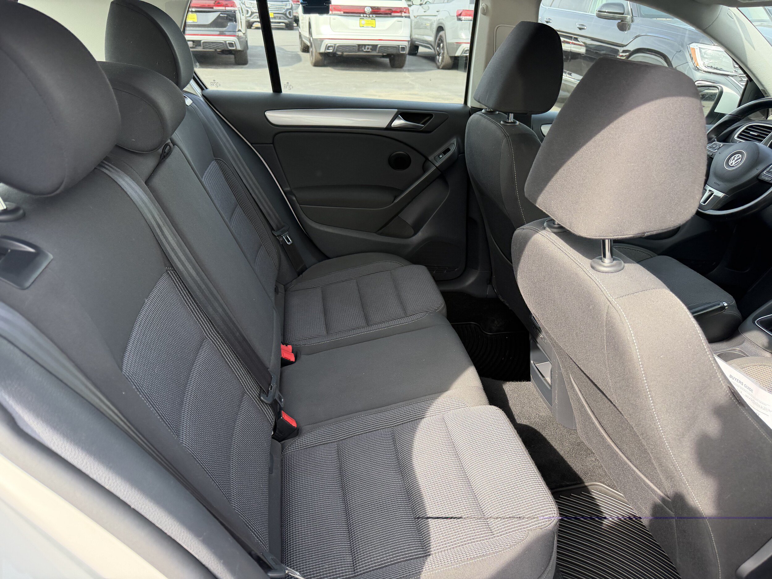 Used 2012 Volkswagen Golf TDI FWD image 29