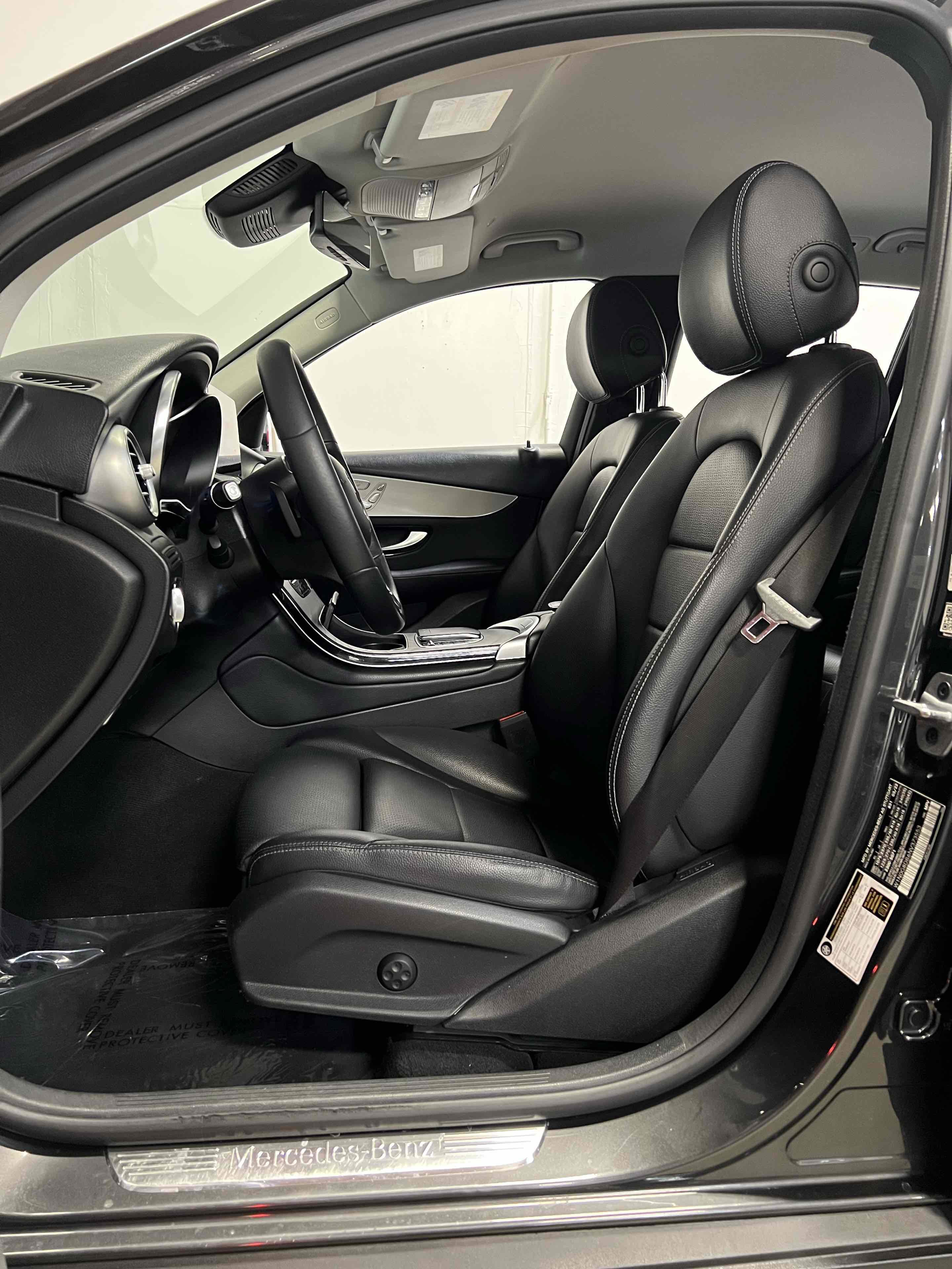 Used 2022 Mercedes-Benz GLC 300 image 71