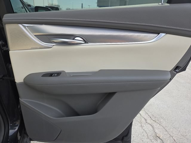 Used 2023 Cadillac XT5 Premium Luxury AWD/4WD image 29