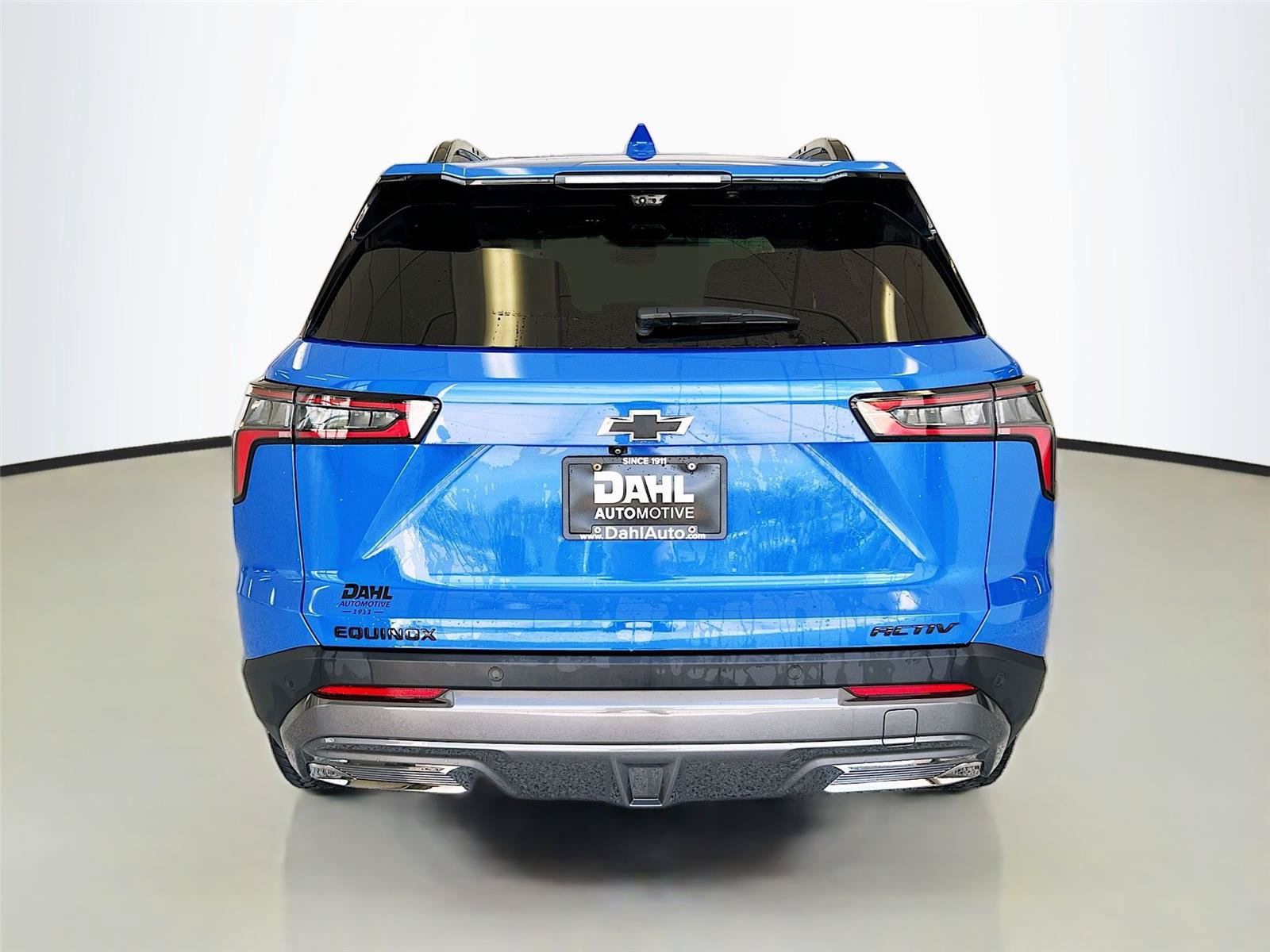 Used 2025 Chevrolet Equinox ACTIV w/ Safety and Technology Package FWD image 14