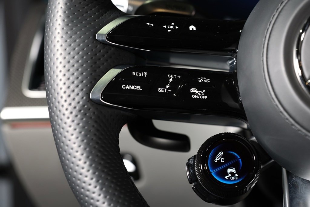 Used 2025 Mercedes-Benz S 63 AMG S image 27