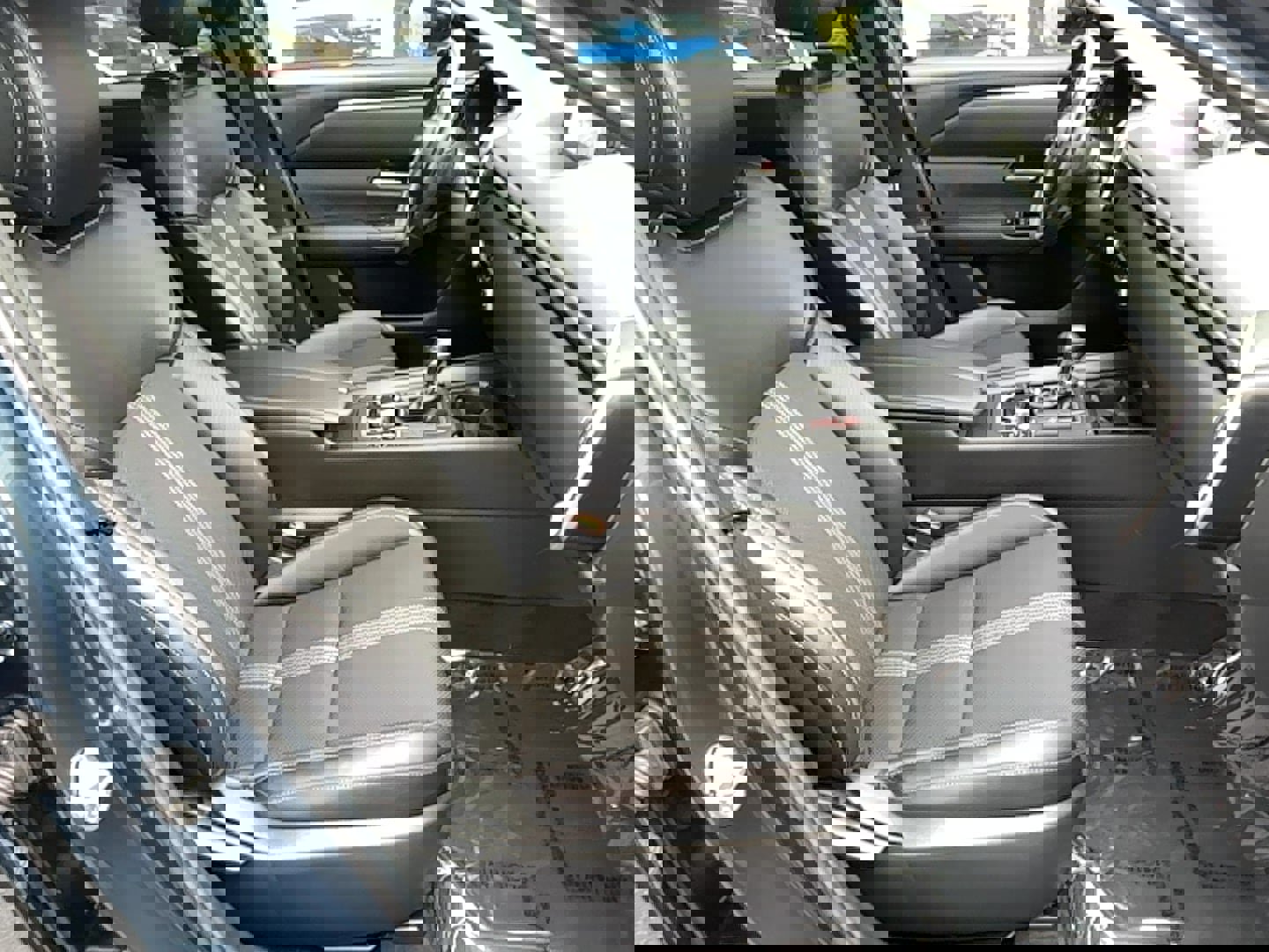 Used 2024 MAZDA CX-50 AWD 2.5 S w/ Preferred Package image 21