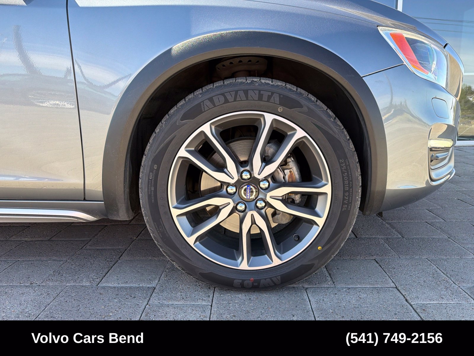 Used 2016 Volvo S60 T5 Cross Country Platinum AWD/4WD image 8