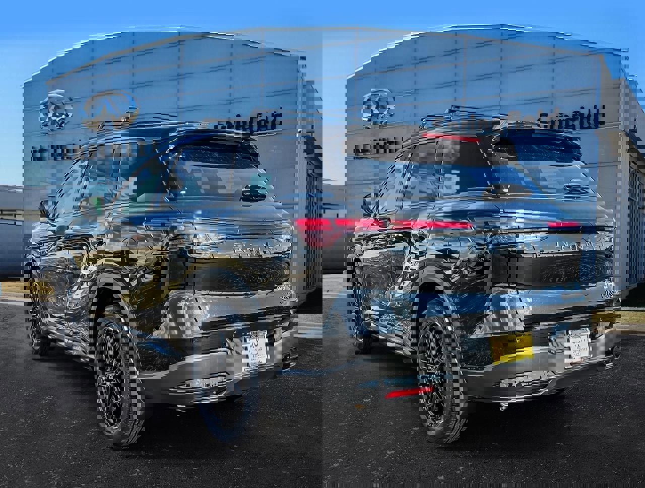 New 2026 INFINITI QX60 Sport image 4