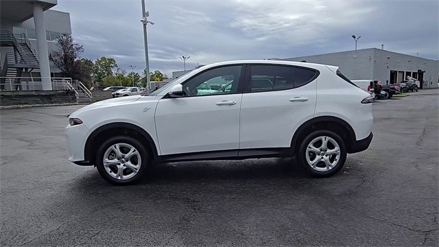 Used 2024 Dodge Hornet GT image 9