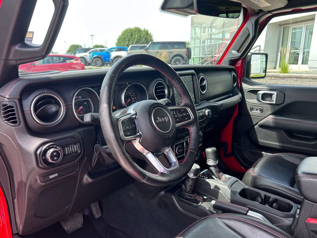 Used 2020 Jeep Gladiator Rubicon w/ Advanced Safety Group AWD/4WD image 10
