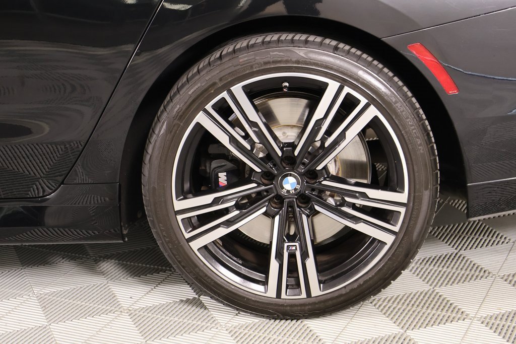 Used 2023 BMW 760i xDrive image 22