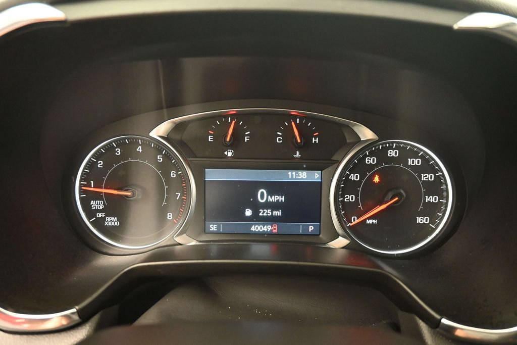 Used 2025 Chevrolet Blazer LT FWD image 11