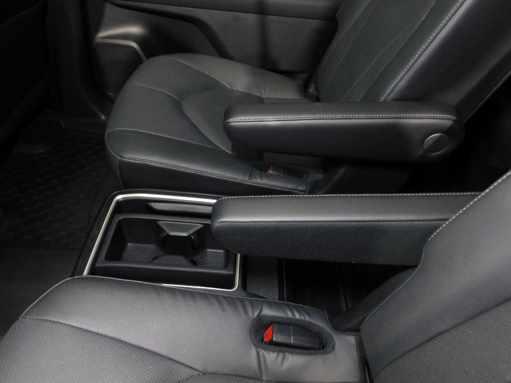 Used 2024 Toyota Grand Highlander Limited image 77