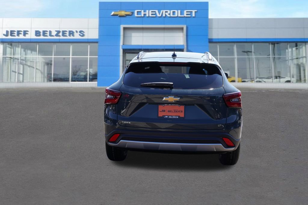 New 2026 Chevrolet Trax LT w/ Driver Confidence Package image 4