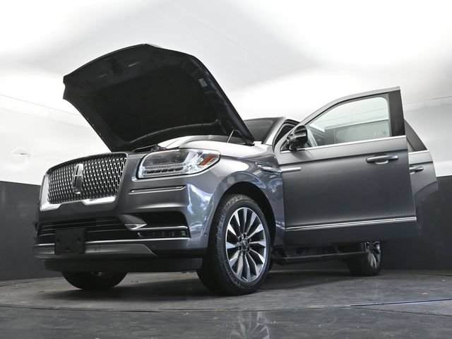 Used 2021 Lincoln Navigator Reserve w/ Luxury Package RWD image 36