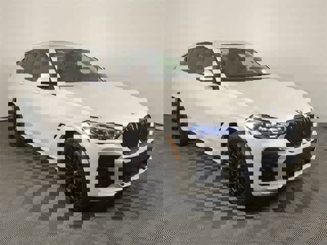 Used 2023 BMW X6 M50i w/ Executive Package image 18