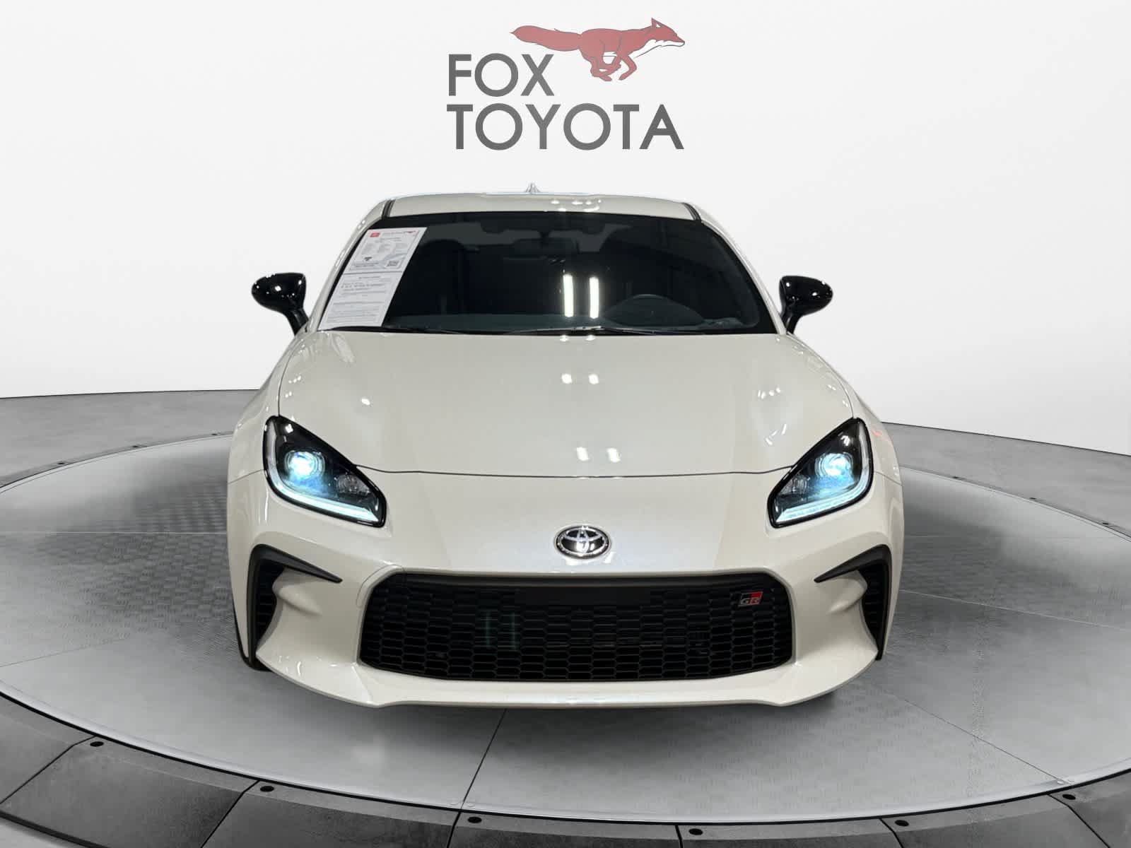 Used 2024 Toyota GR86 Premium RWD image 9